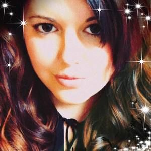 Meet your Posher, Carrie